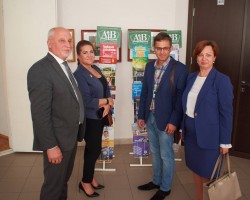 Финалисты республиканского конкурса «Учитель года Республики Беларусь» — выступили инициаторами и пригласили издательства отрасли к активному диалогу Финалисты республиканского конкурса «Учитель года Республики Беларусь» — выступили инициаторами и пригласили издательства отрасли к активному диалогу